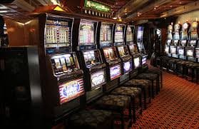 Provider game kasino terpercaya di Lucky123 — Evolution, Pragmatic Play, PG Soft, dan puluhan lainnya